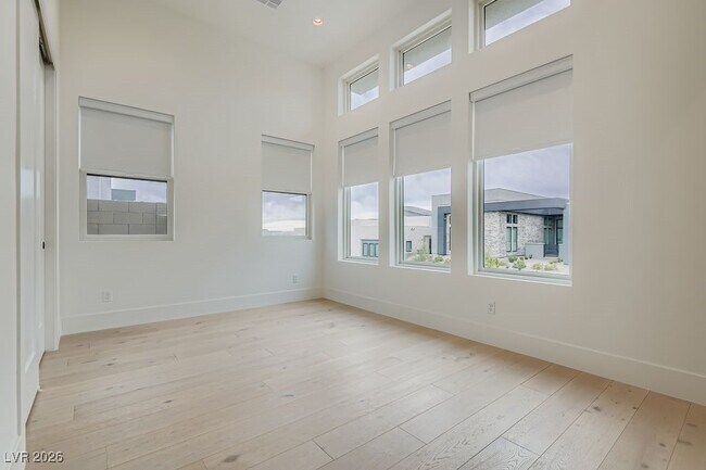 Building Photo - 10964 Rossa Peak Ave