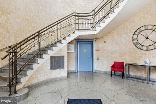 Building Photo - 1201 East-West Hwy