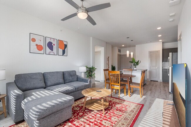 Building Photo - 12100 1/2 Ferrystone Glen Drive-SI ID1343248P