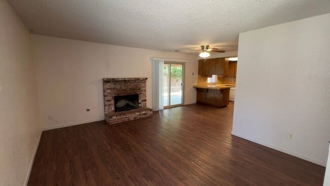 Primary Photo - Coming Soon! Nice Apartment Home for Rent!