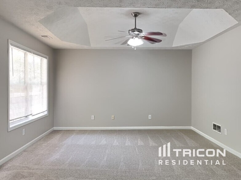 Building Photo - 1655 Timberline Trce