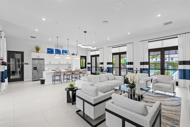 Building Photo - 4917 Oakmont Dr