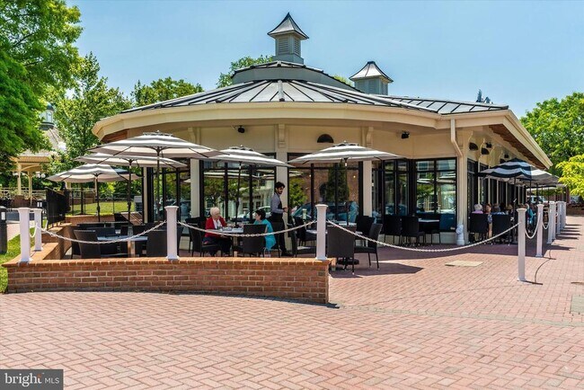 Building Photo - 2465 Bear Den Rd