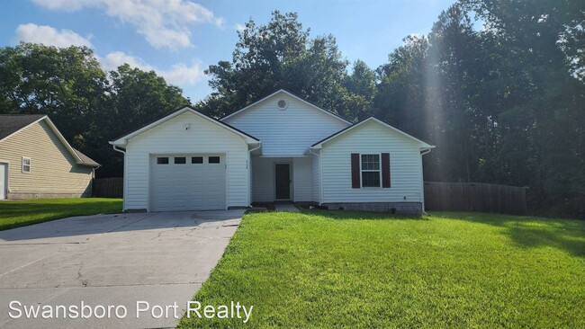 Primary Photo - 3 br, 2 bath House - 364 Riggs Rd.