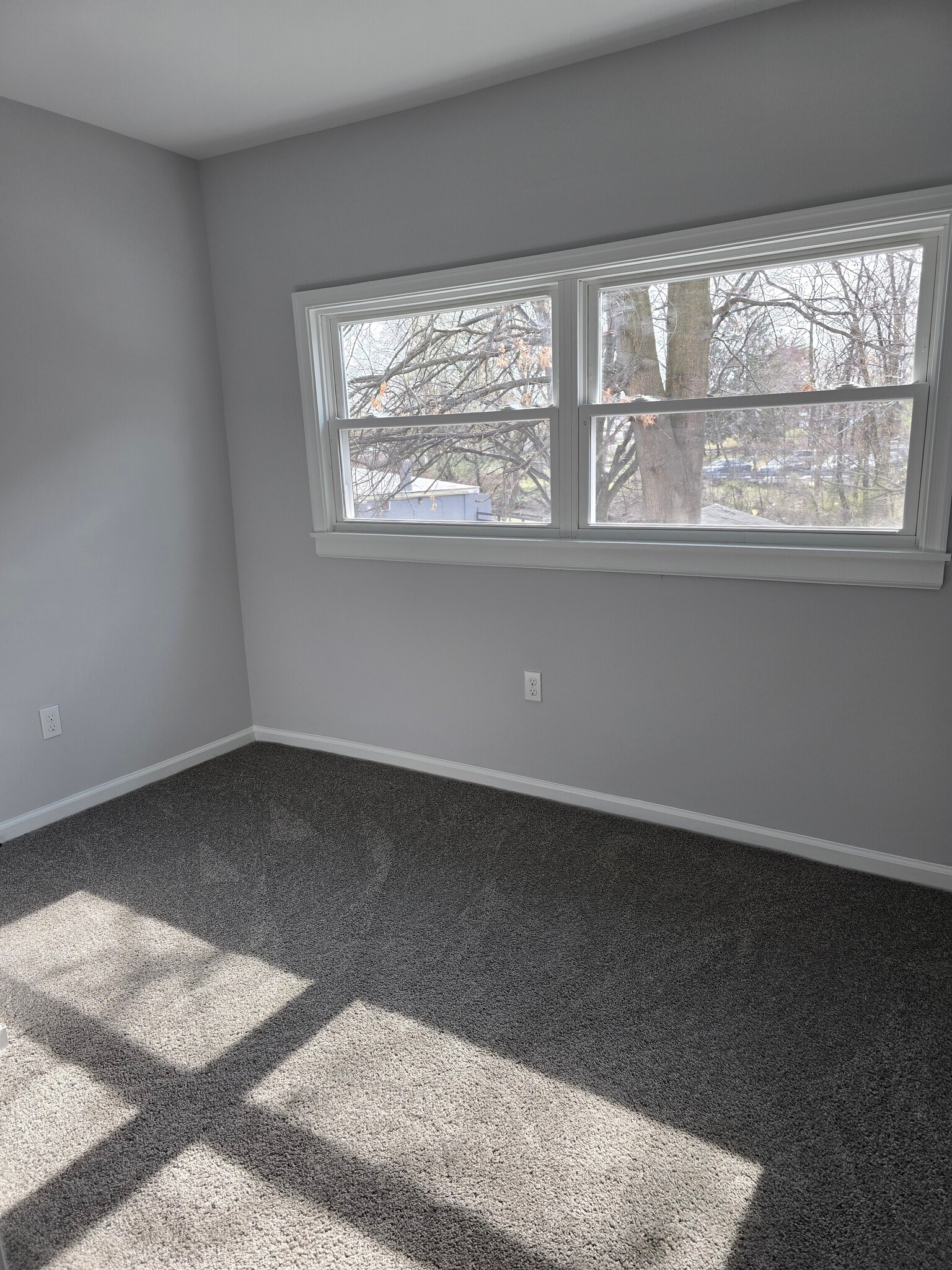 Bedroom 3 - 77 N Pennsylvania Ave