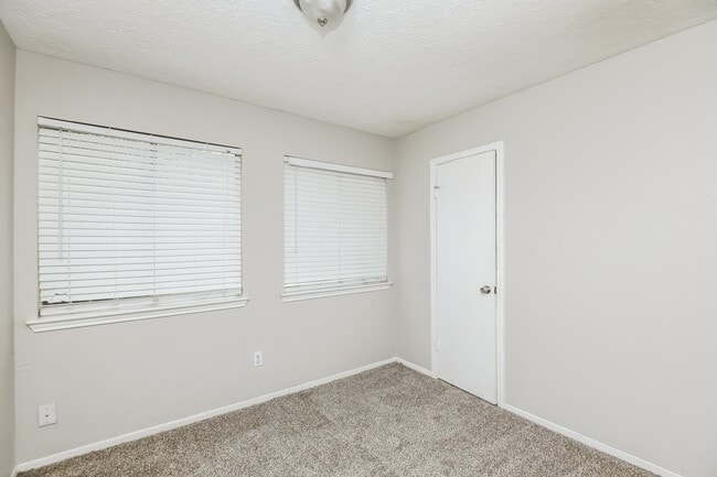 Building Photo - 2609 Elder Rd