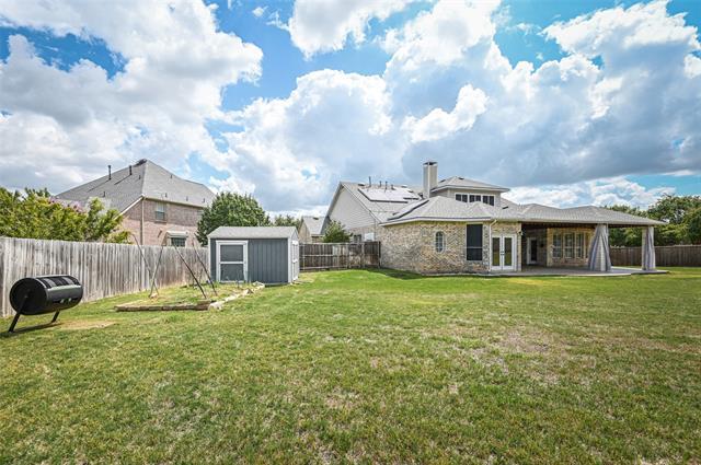 Building Photo - 8609 Forsythia Dr