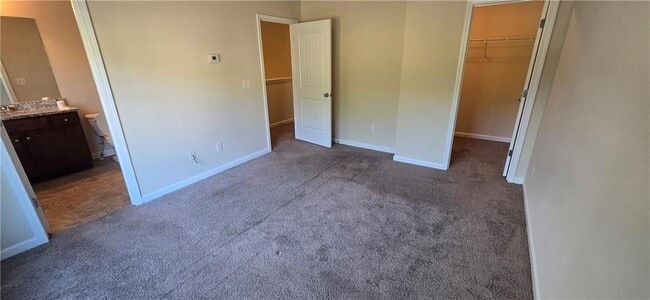 Building Photo - 5831 Taka Ln