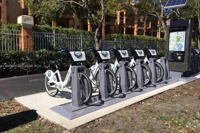 Building Photo - 19801 E Country Club Dr