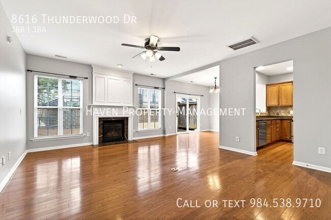 Building Photo - 8616 Thunderwood Dr