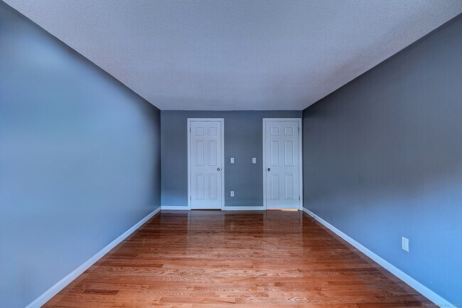 Building Photo - 28 Dutton Pl Way