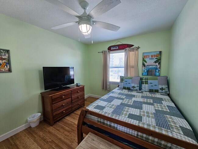 Building Photo - 339 Virginia St