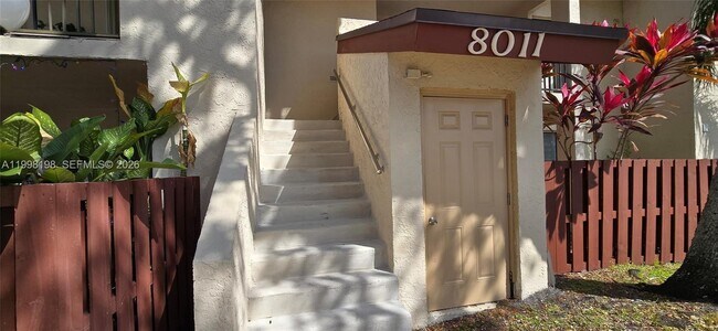 Building Photo - 8011 Southgate Blvd