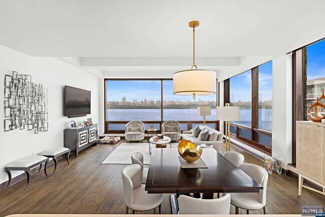 Building Photo - 9 Somerset Ln