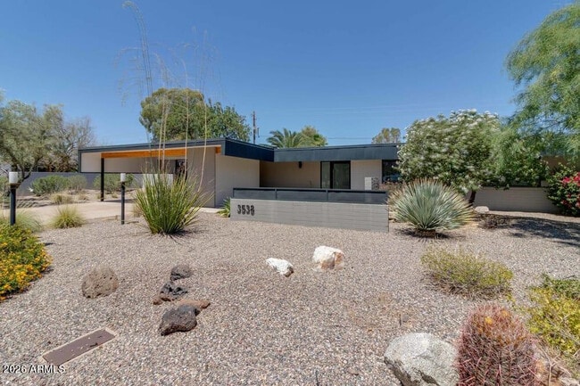 Building Photo - 3538 E Gold Dust Ave