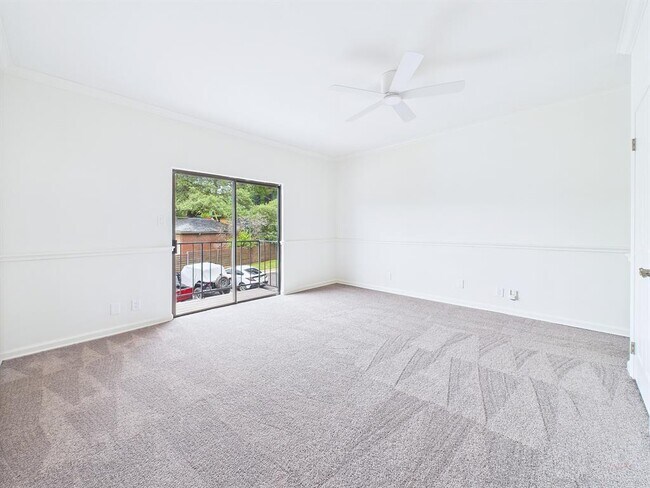 Building Photo - 1501 Barton Springs Rd