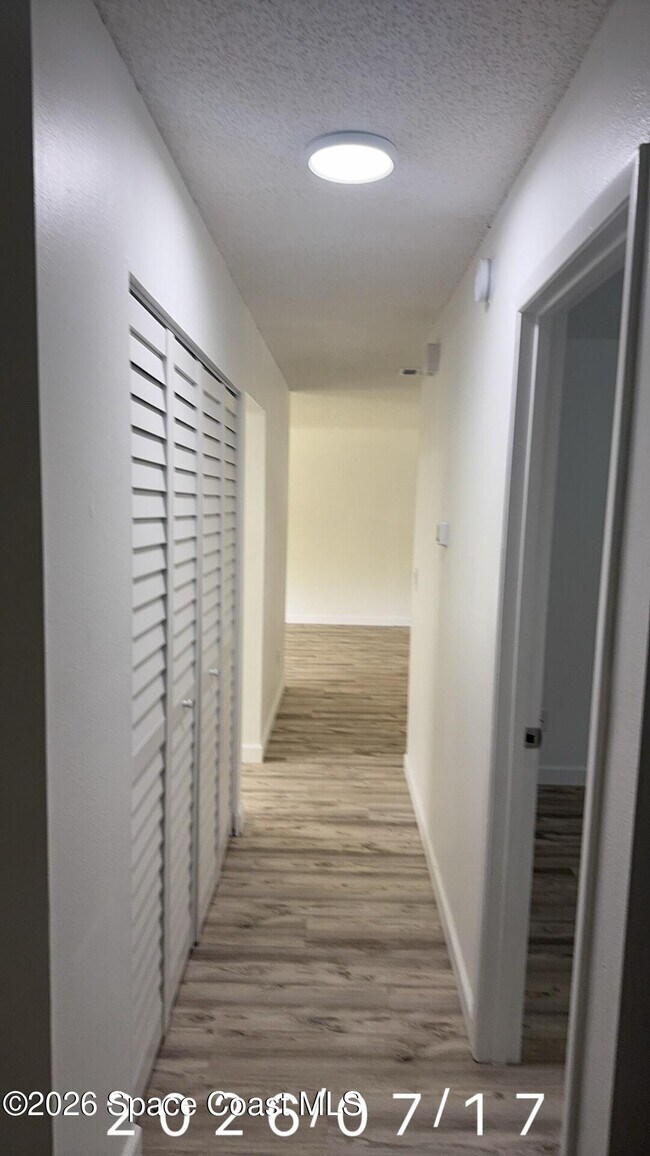 Building Photo - 1418 Paley Cir SE