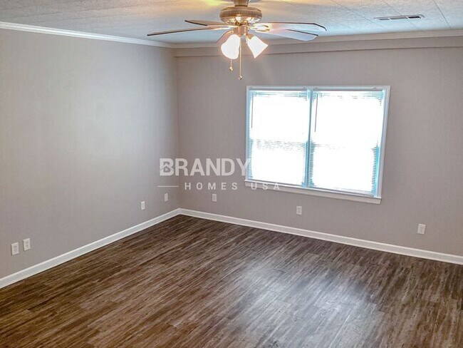Building Photo - MOVE IN BY JUNE 23rd AND RECEIVE HALF  OFF...