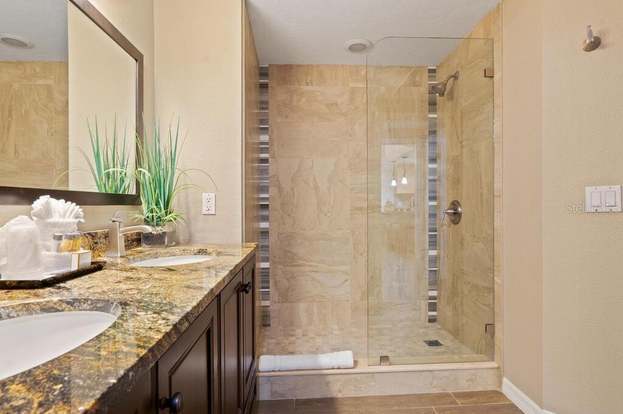 Building Photo - 3401 54th Dr W