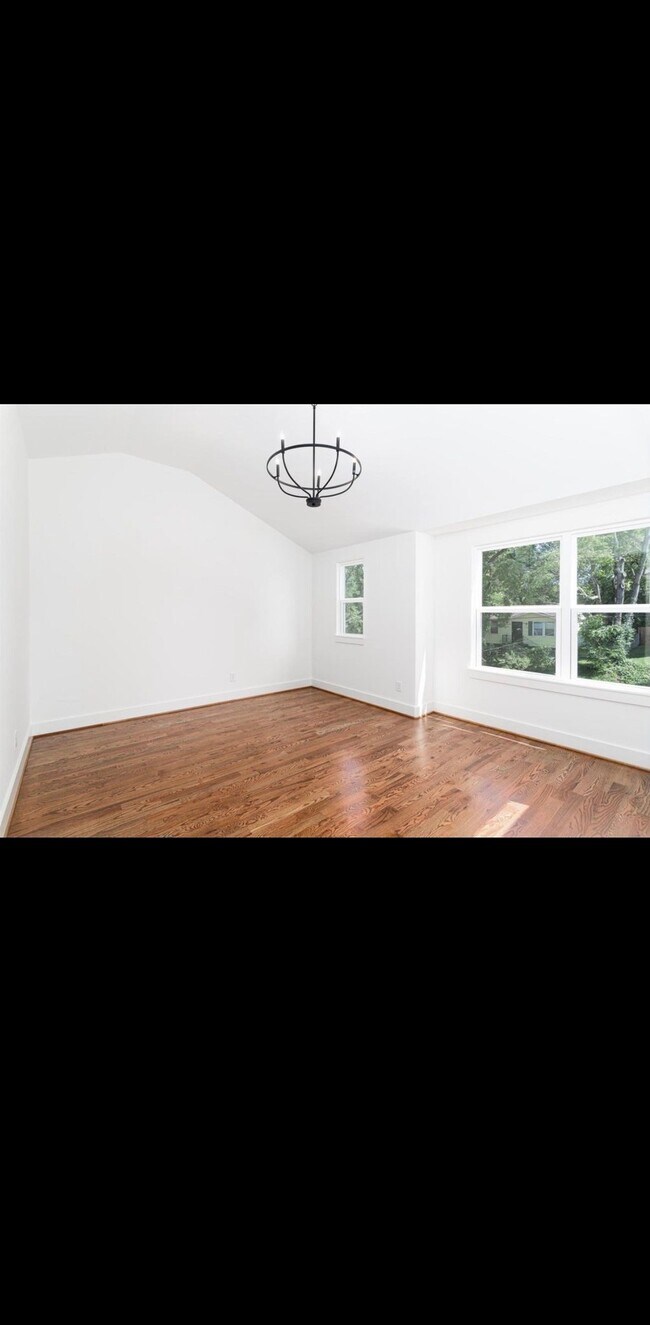 Building Photo - 1716 McKinney Ave