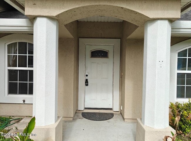 Building Photo - 4076 Everett Ave