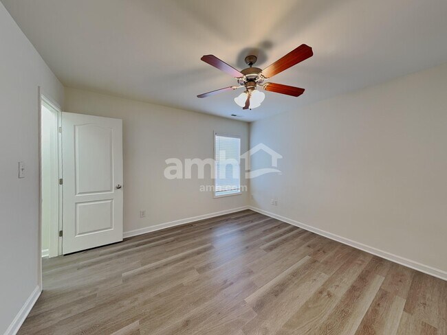 Building Photo - 3204 Neuse Crossing Dr