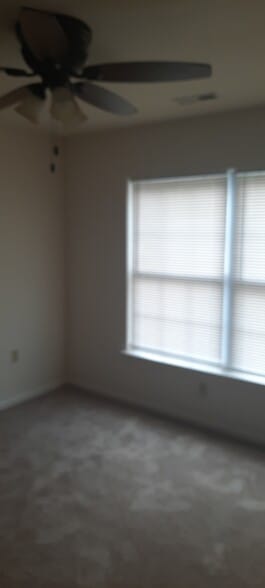 Primary Photo - 64 Isabella Ave