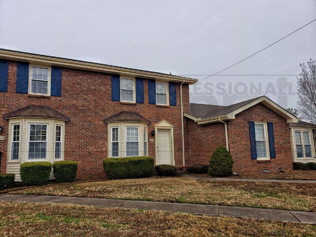 Building Photo - 3046 Woody Ln