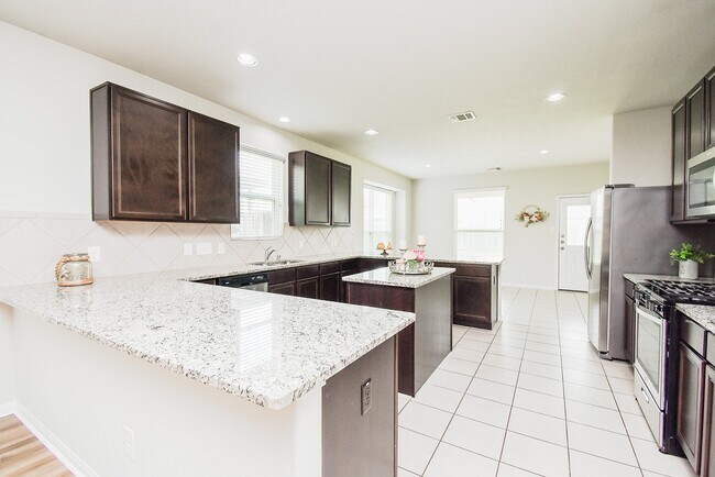 Building Photo - 24914 Alberti Sonata Dr