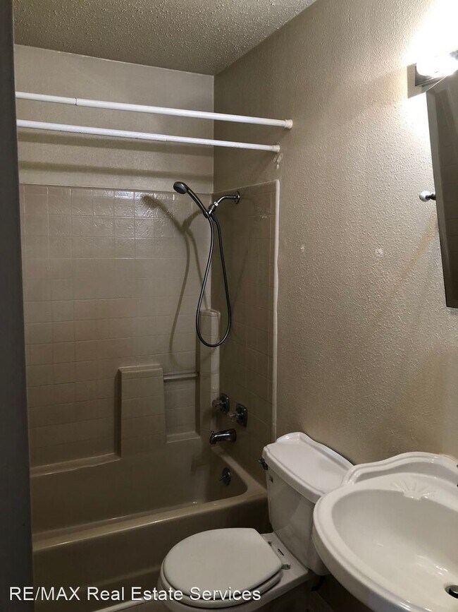Building Photo - 2 br, 2 bath House - 9 Meadowcreek
