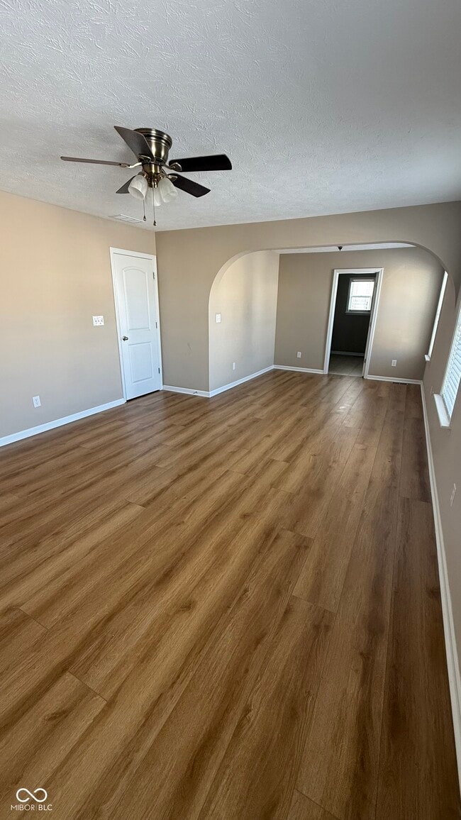 Building Photo - 5784 Pebblebrooke Rd