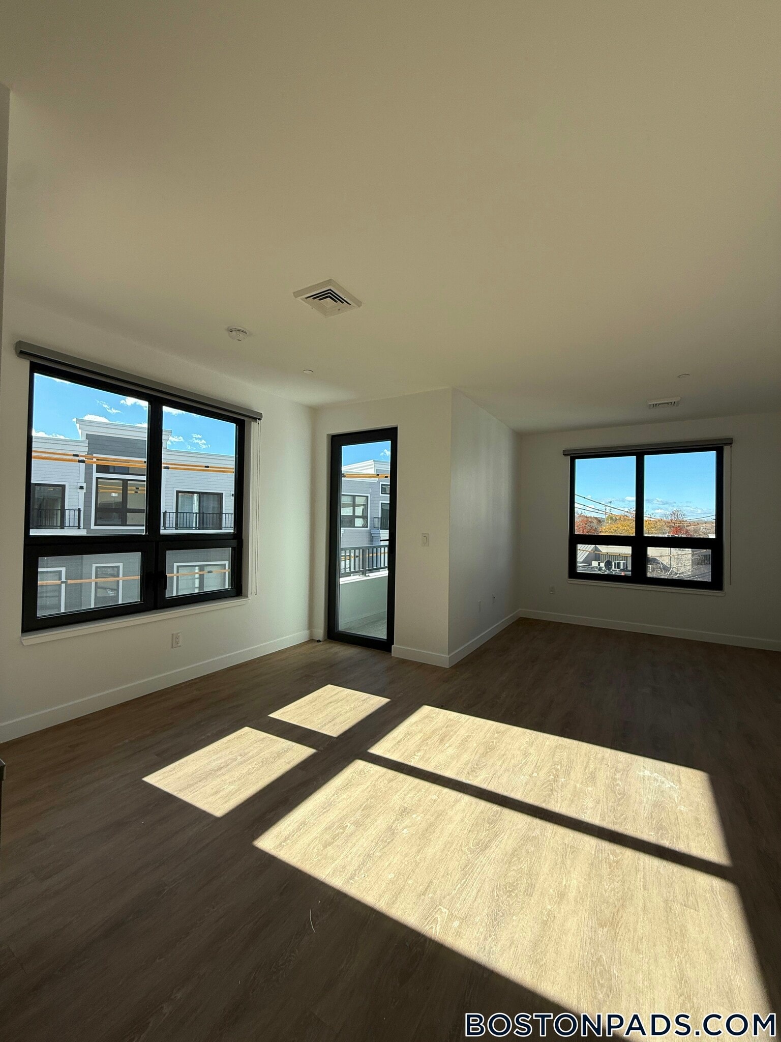 Building Photo - 199 Gardner St