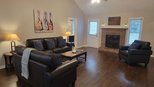 Building Photo - Northmeade Woods Subdivision