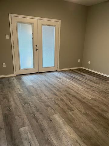 Building Photo - 220 Samuel Blvd