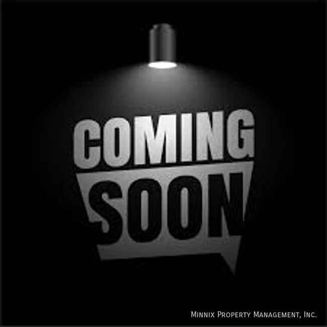 Building Photo - 9608 Elmwood Ave