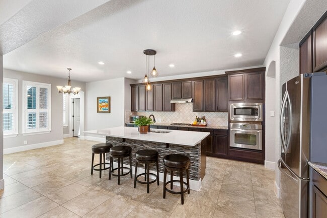 Building Photo - 7922 Hermosa Hill