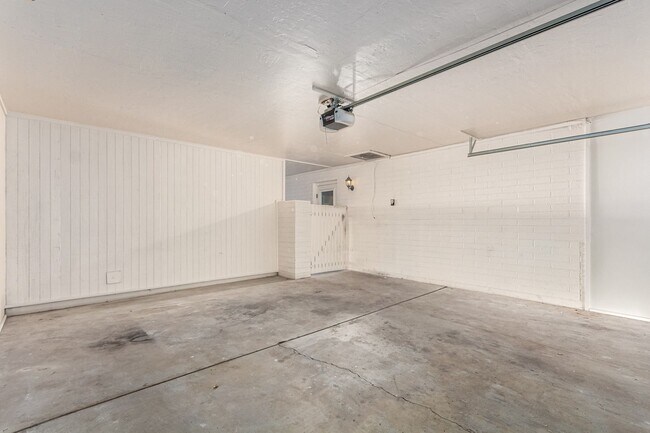 Building Photo - Scottsdale 3 bedroom long term rental