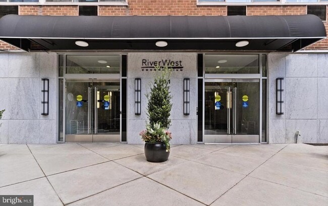 Building Photo - 2101 Chestnut St