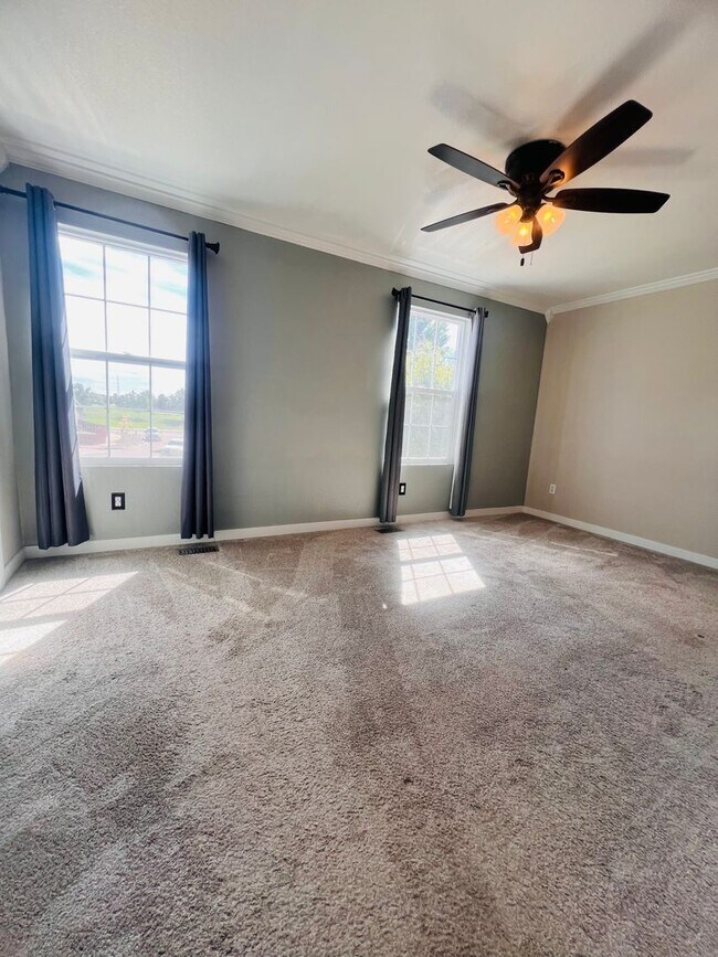 Building Photo - 6150 Rockville Dr