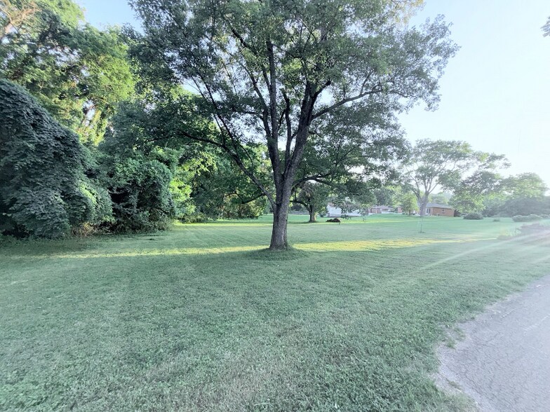 Building Photo - 1315 Bell Grimes Ln