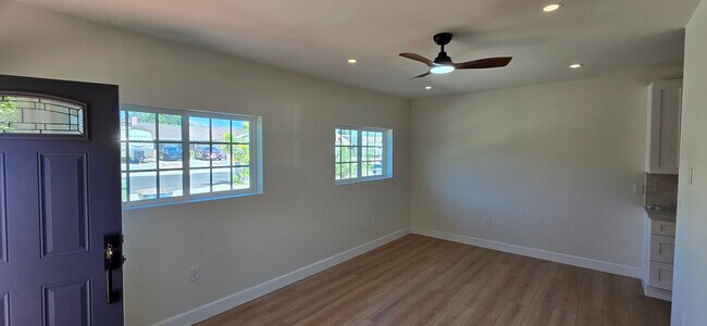 Building Photo - 21214 Merridy St