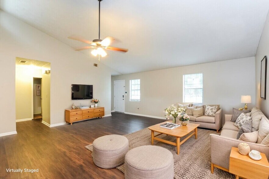 Building Photo - 3240 Grand Central Dr