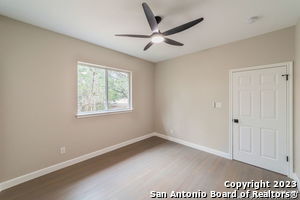 Building Photo - 18605 Elmbrook