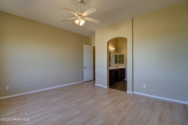 Building Photo - 6496 E Brombil St