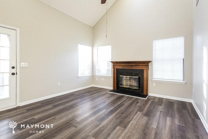 Building Photo - 205 S Birkenstock Dr