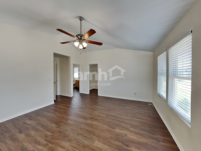 Building Photo - 23789 E Mississippi Cir