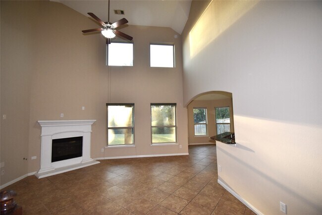 Building Photo - 51 S Greenprint Cir