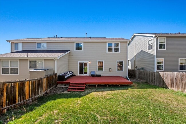 Building Photo - Beautiful 3-Bedroom Home in Cherry Creek School District with Fenced Yard & 2-Car Garage