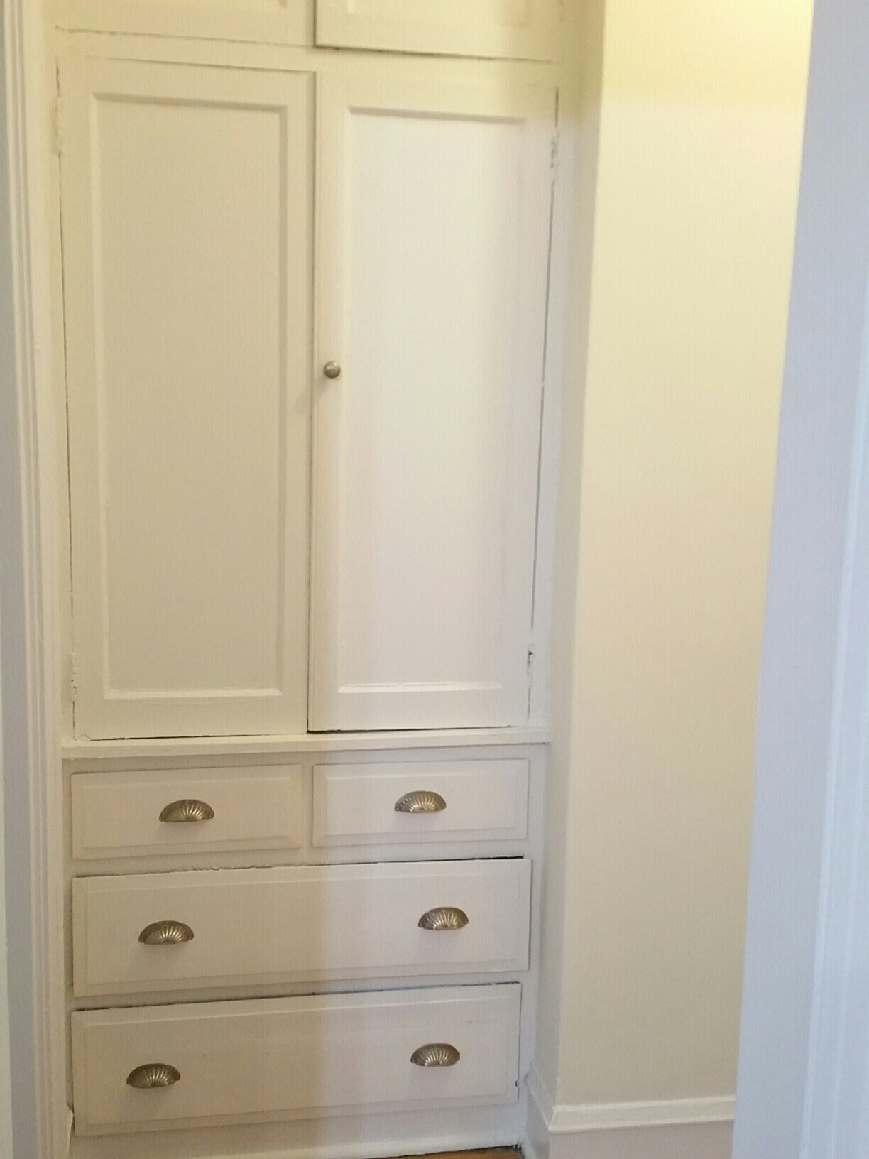 Building Photo - 708 Seward St