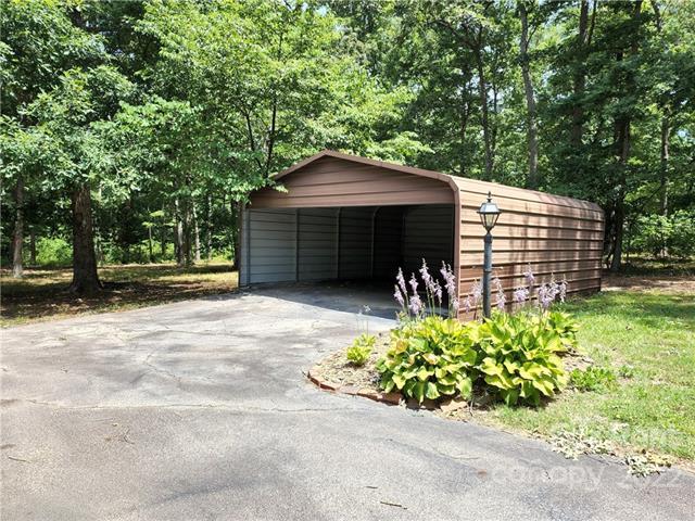 Building Photo - 16301 US-52